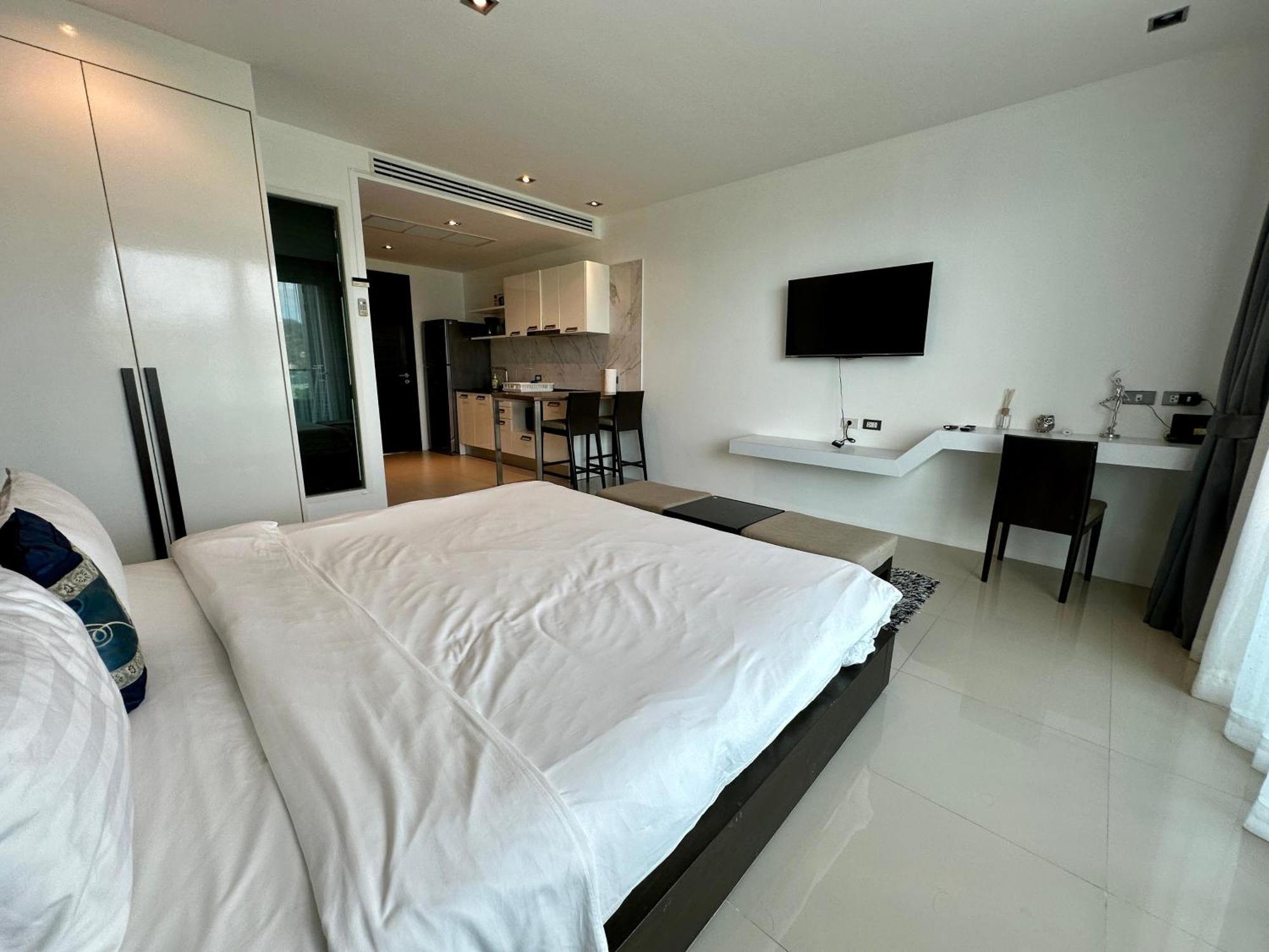Emerald Terrace Patong